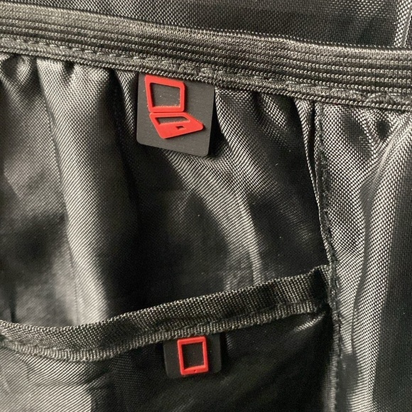 Vermont 2 Backpack Marble Mystic Purple Blue Women's Bag - Picture 15 of 16